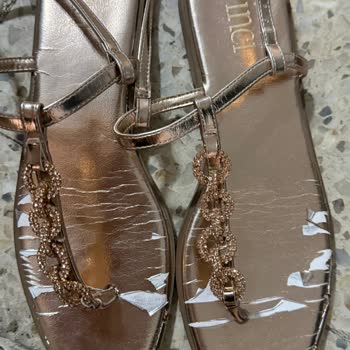 Bir Ayda Dağılan Terlik Ve Hayal Kırıklığı