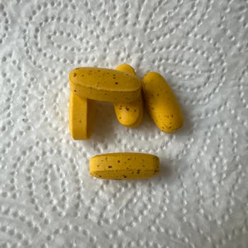 Solgar VM-75 Multivitamin Ürününün Üzerinde Oluşan Lekeler Ve Yetersiz Müşteri Hizmeti