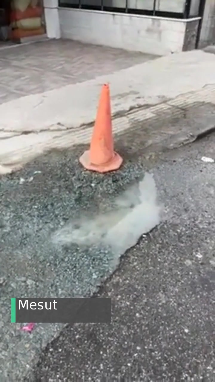 OSKİ Patlak Suyu Yapmıyor 5 Gündür! videonun kapak resmi