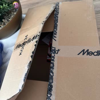 Sipariş Ettiğim Ürün Yerine Boş Kutu Gönderildi, Mağduriyetimin Giderilmesini İstiyorum