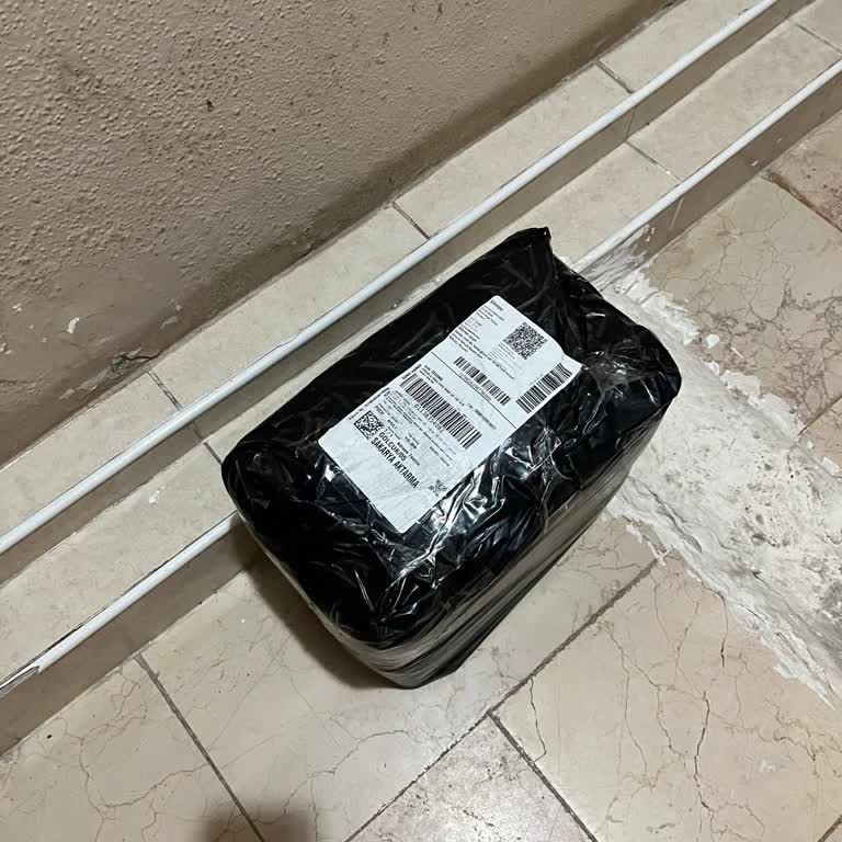 Kargom Alt Kata Bırakıldı Teslimatlarda Sürekli Sorun Yaşıyorum