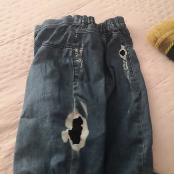 Çamaşır Makinesi Kıyafetlerimizi Mahvediyor, Servisten Çözüm Yok!