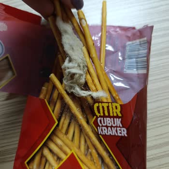 Kraker Paketinden Çıkan Yabancı Madde Eti Markasına Güvenimi Sarstı