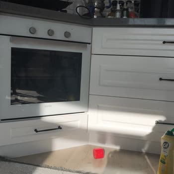 Simfer Ankastre Fırında Zamanlayıcı Arızası Nedeniyle Yangın Riski Ve Maddi Zarar