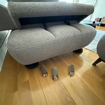 Kelebek Koltuk Takımı Teslimat Gecikmesi Ve Onarım Mağduriyeti