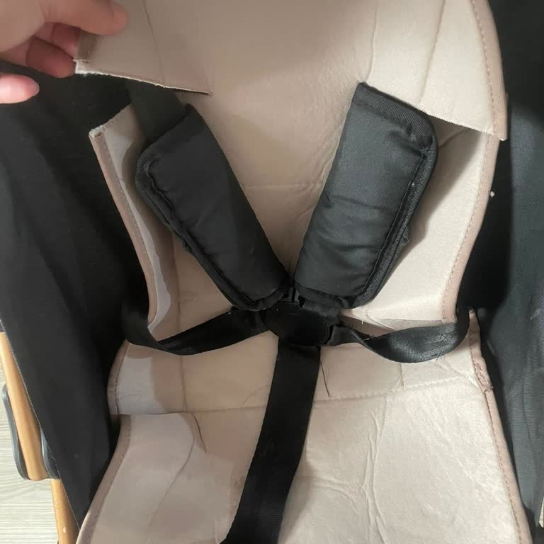 Trendyol Bebek Arabasında Yırtıklar ve İade Sürecinde İletişim Sorunu Yaşadım