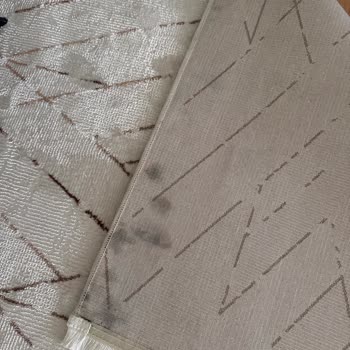 Küflü Ve Kokulu Halı Satışı Sonrası Çözüm Sunulmaması