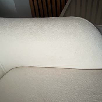 Aldığım Koltuk Takımında Kumaş Sorunları Ve Garanti Kapsamında Hizmet Eksikliği