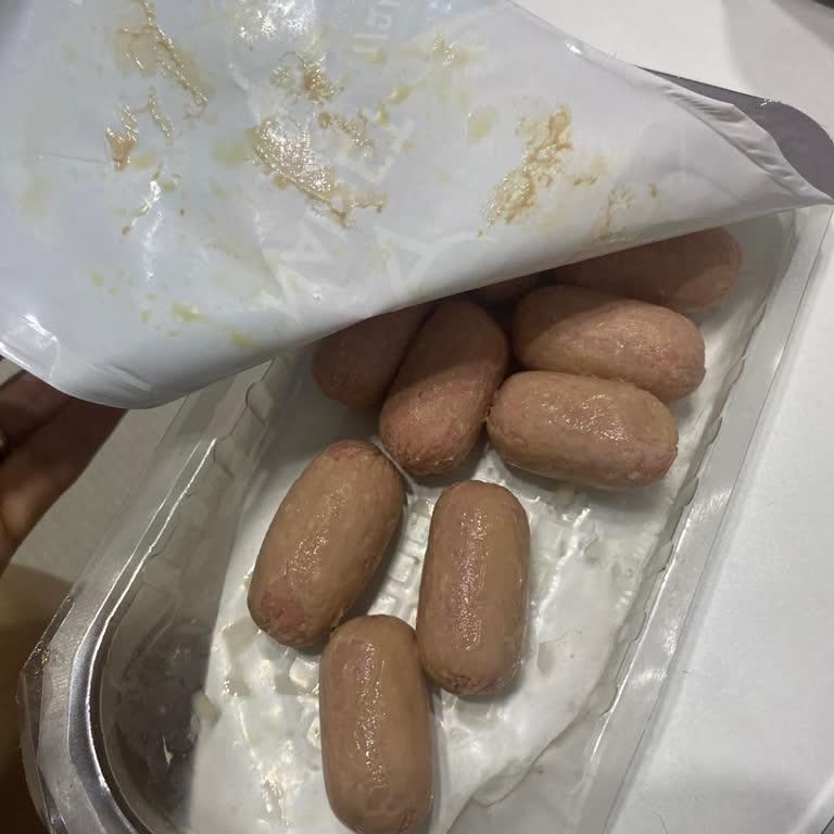 Son Kullanma Tarihi Geçmemiş Hindi Sosis Bozuk Çıktı