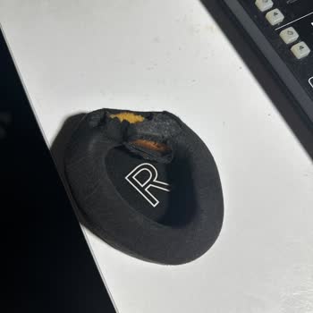 Rode Kulaklıkların Pedleri Kısa Sürede Parçalandı, Mağduriyetim Giderilmedi