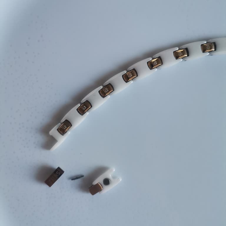 2 Yıl Dolmadan Kırılan Bileklik İçin Yedek Parça Sorunu Ve Mağduriyet