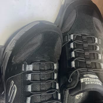 Kısa Sürede Açılan Spor Ayakkabının Değişimi Talebi