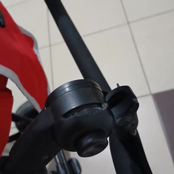 Pegasus Uçuşunda Kırılan Bebek Arabası İçin Çözüm Bekliyorum