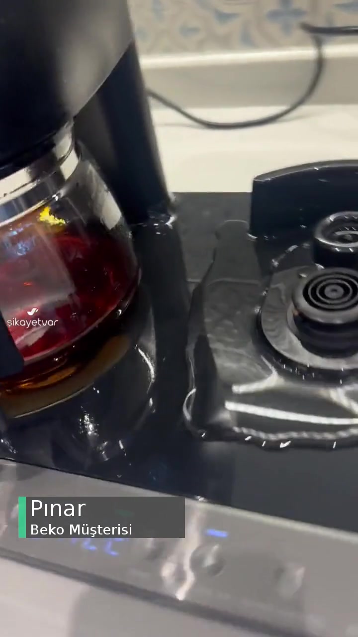 Beko Çay Kahve Makinesi Su Akıtıyor CFM 8147 videonun kapak resmi