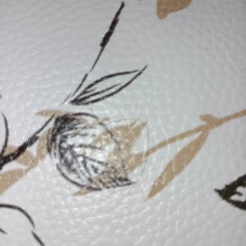 Ürün İçinden Yabancı Madde Çıkması Ve Müşteri Hizmetlerinden Yanıtsız Kalma Hayal Kırıklığı