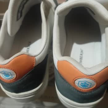 FLO'dan Aldığım Ayakkabıda Sorun Çözülmedi, Garanti Süreci Mağdur Ediyor