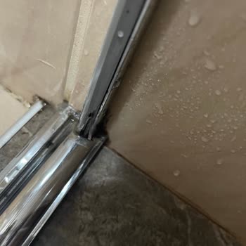 Pakduş En İyi Diye Satılan Duşakabin Hayal Kırıklığı Ve Sürekli Sorunlarla Sonuçlandı