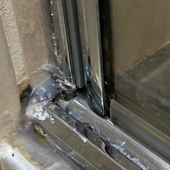 Pakduş En İyi Diye Satılan Duşakabin Hayal Kırıklığı Ve Sürekli Sorunlarla Sonuçlandı