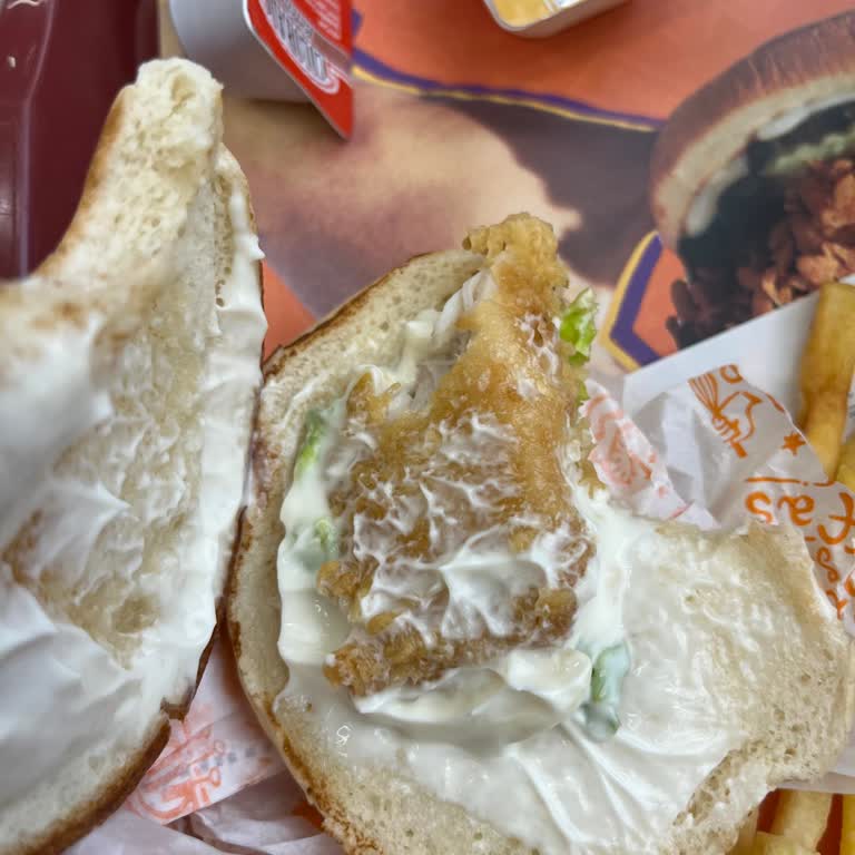 Popeyes Vialand Şubesinde Menü İçeriği Yanlış Ve Müşteri Yanıltılıyor