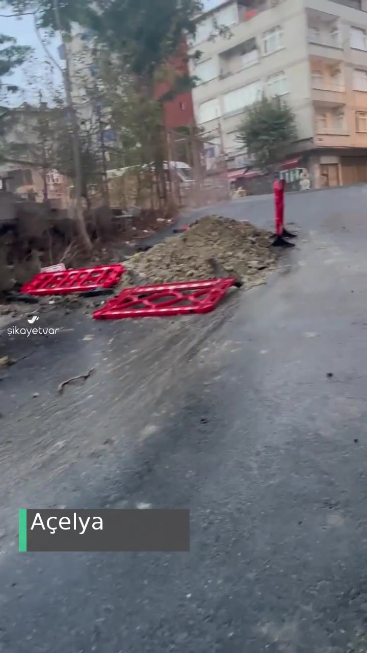 İSKİ Yol Kazısı videonun kapak resmi