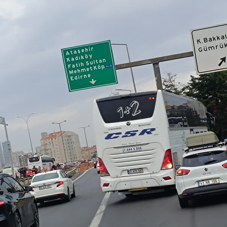 Trafik Kuralı İhlali Ve Yol Hakkı Mağduriyeti