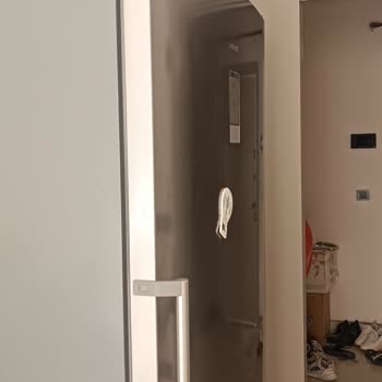 Siemens Ev Aletleri Kusurlu Ve Darbeli Buzdolabımın Değişimi İçin Mağduriyet Yaşıyorum