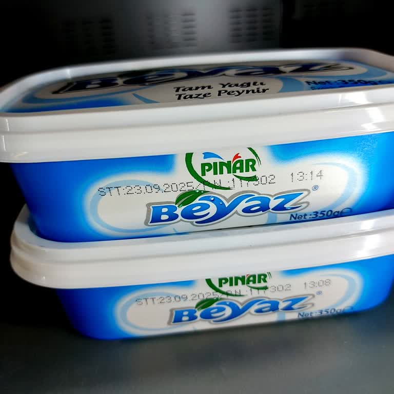 Tarihi Geçmiş Ürünün Satışa Devam Edilmesi Ve Mağaza Çalışanının İlgisizliği