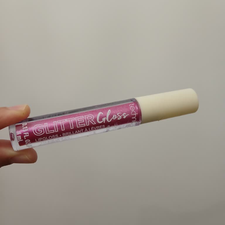 Eve Lip Glos Tiner Gibi Ağır Kokuyordu