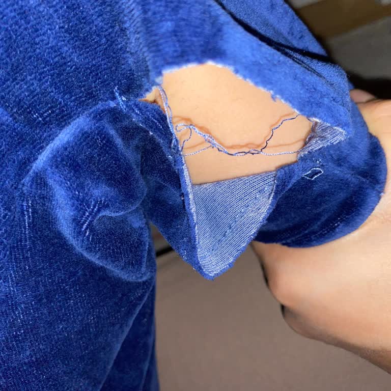 Bir Kere Giyilen Ürün Anında Yırtıldı: Hayal Kırıklığı