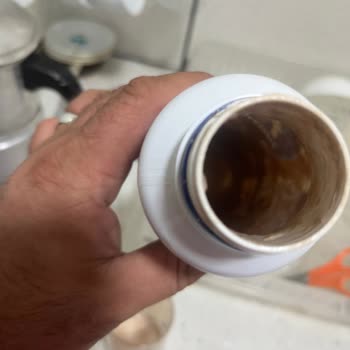 Bozuk Süt İçin İade Reddi Ve Mağaza Çalışanlarının İlgisiz Tavrı