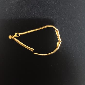 Label Jeweller Ürünlerinin Arkasında Durmuyor