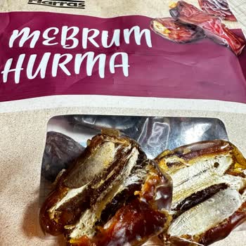 File Market'ten Aldığım Hurmada Böcek Ve Kurt Çıktı, Sağlık Riski Yaşadım