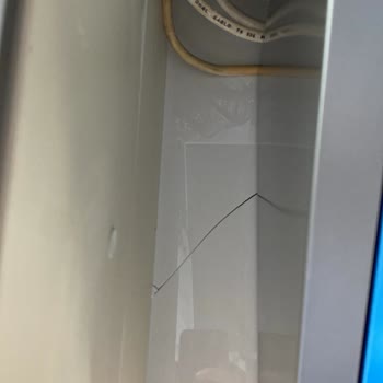 Davlumbaz Montajı Sonrası Porselen Duvarım Kırıldı, Zararım Karşılanmadı