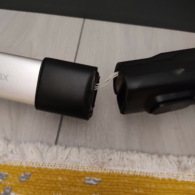 Philips SpeedPro Max Süpürgemin Kablosu Kırıldı Kullanamıyorum