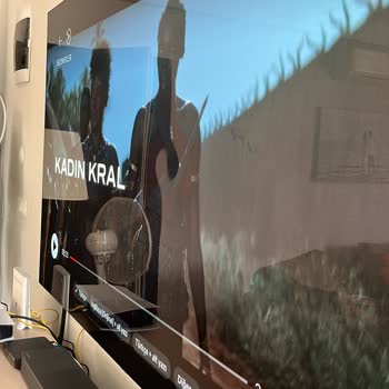 Satın Aldığım LG OLED Televizyonda Sürekli Ekran Yamukluğu Ve Dalgalanma Sorunu