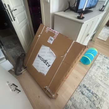 Kargo Paketim Bina Önüne Bırakıldı Ve Hasarlı Teslim Edildi