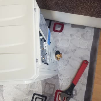 ECA Klima Dış Ünitesi Hasarlı Geldi Değişim Süreci Uzadı