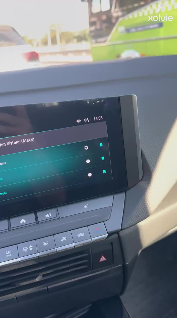 Opel Astra Multiple System Failures - Replacement Demand video cover