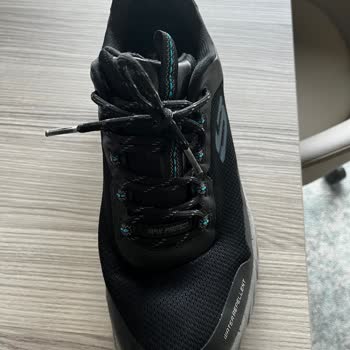Kısa Sürede Deforme Olan Ayakkabıma Çözüm Bekliyorum: SuperStep Ve Sketchers'tan Hayal Kırıklığı