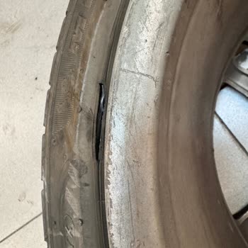 Yeni Alınan Lastiklerde Oluşan Yarıklar Ve Garanti Sürecinde Yaşanan Mağduriyet
