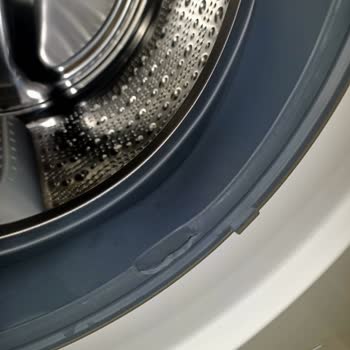 Bosch Serie 8 Çamaşır Makinesi Dış Lastiği Garanti Kapsamında Yırtıldı