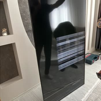 Kırık Teslim Edilen TV İçin Çözüm Bekliyorum
