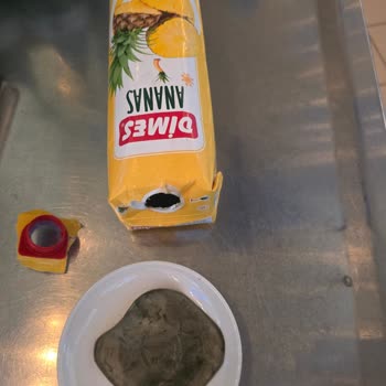 Bozuk Meyve Suyu Misafirlerime Rezil Etti