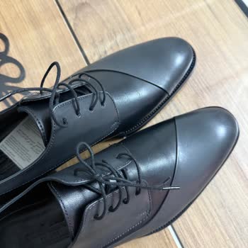 Siparişimde Yanlış Renk Ayakkabı Gönderildi, Mağduriyetim Giderilsin