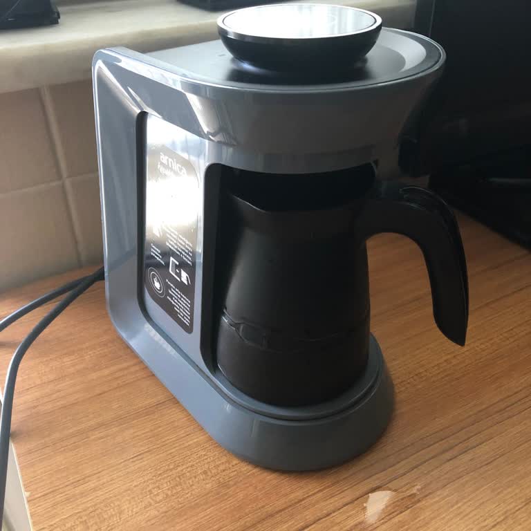 Arnica Köpüklü Kahve Makinesi Arızası Tekrar Ediyor, Çözüm Bekliyorum