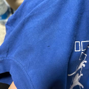 Aldığım Tişörtlerde Kısa Sürede Delik Oluştu, Müşteri Hizmetlerinden Dönüş Alamadım