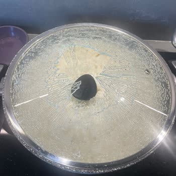 Tencere Kapağı Patladı, Ciddi Güvenlik Riski Ve Müşteri Hizmetlerinden Dönüş Alamadım