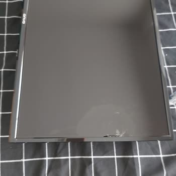 Kırık Ekranlı Televizyon İçin İade Ve Ücret İadesi Bekliyorum