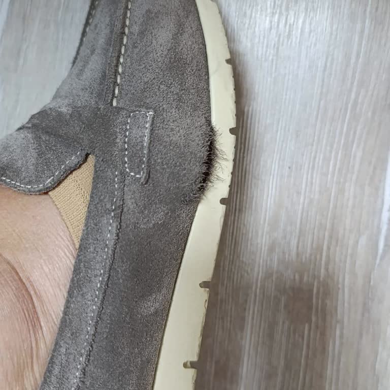 Kısa Sürede Yırtılan Ayakkabıya Çözüm Sunulmadı