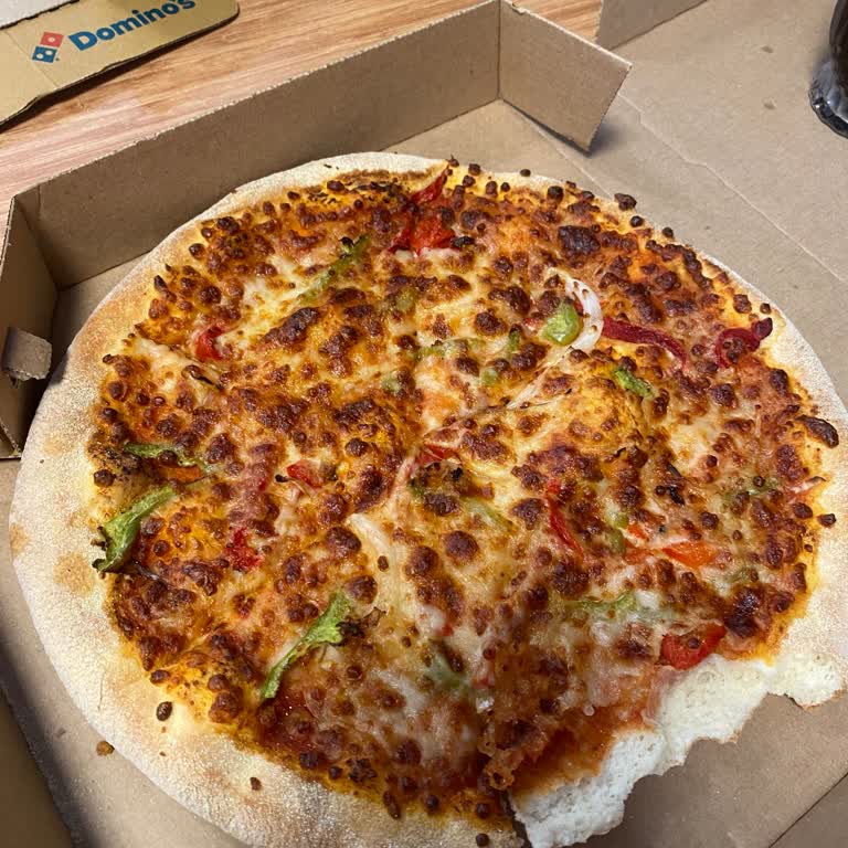 Domino’s Kurfalı Branch Repeatedly Delivers Pizza With Missing Toppings